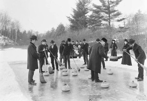 photo-toronto-swansea-looks-like-high-park-game-of-curling-mighty-small-rink-1904